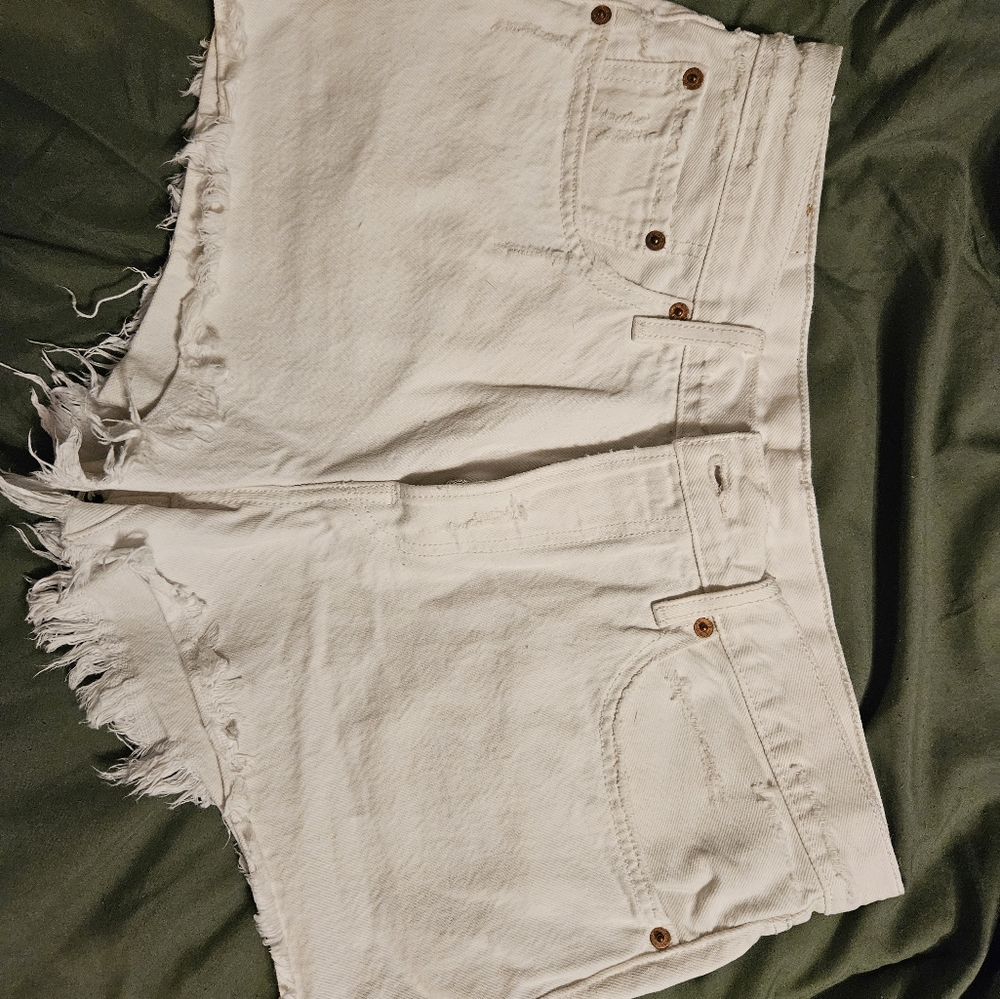 White Levi's short 501 size w31